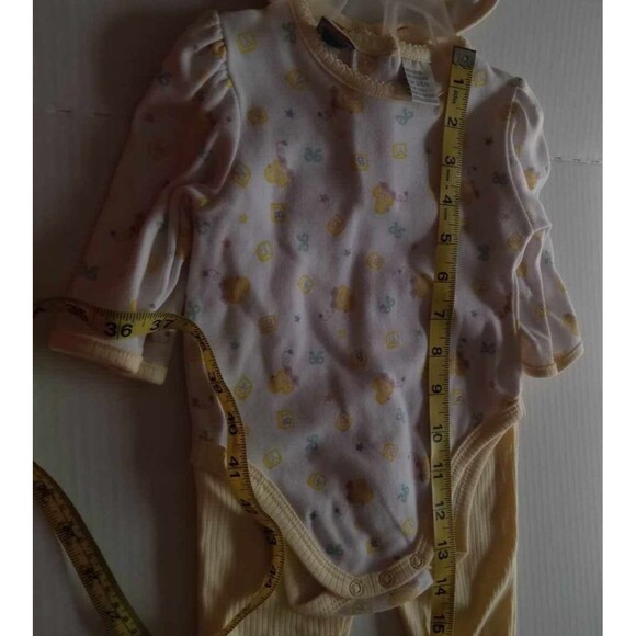 Little Lindsay, Yellow, Infant 3-6 Months Outfit, With Bib - Picture 6 of 8